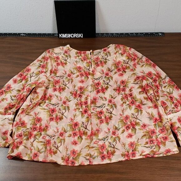 Disney x‎ Lauren Conrad Snow White Sheer Floral & Bird Lace Neck Top Shirt XL - Picture 6 of 11